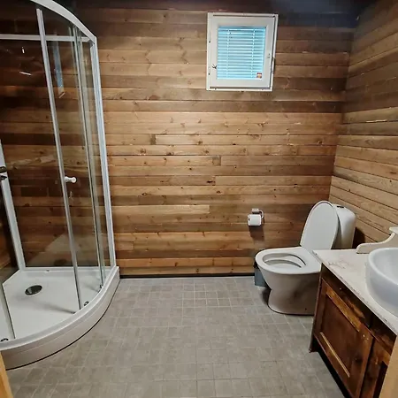 Aurora White Manor Nyaraló *